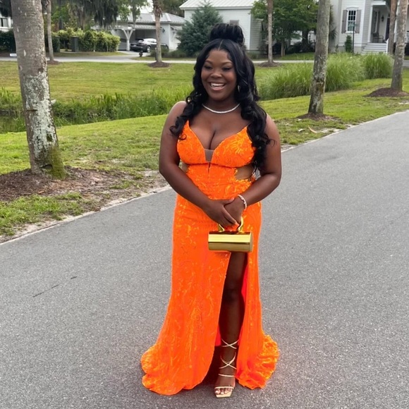Luxurious Orange Prom Dress with Gold Detailing. Fits:L 11/13 Cup Size: C36-D28